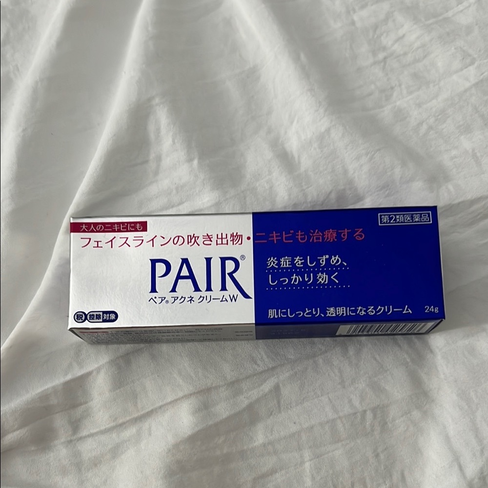 PAIR Acne Cream Box
